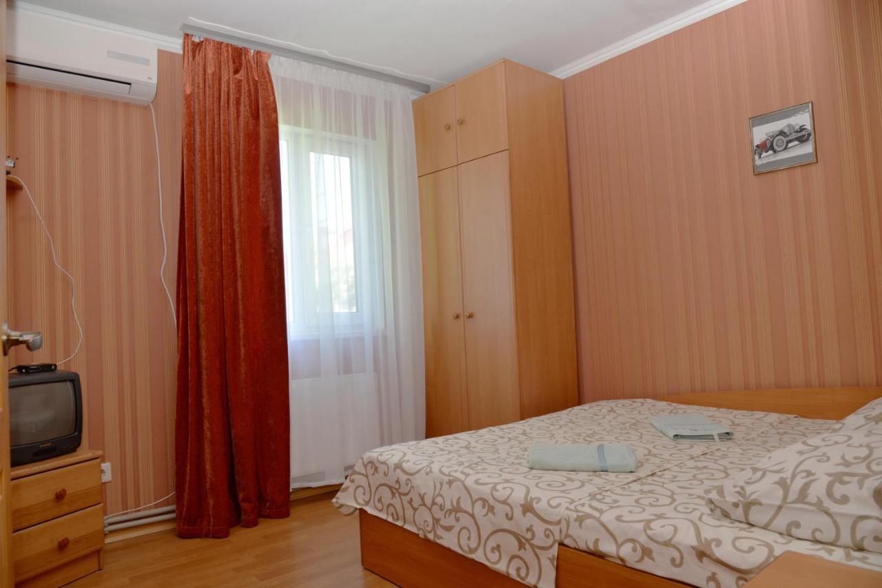 Domik Na Fontane Hotel Odesa Exterior photo